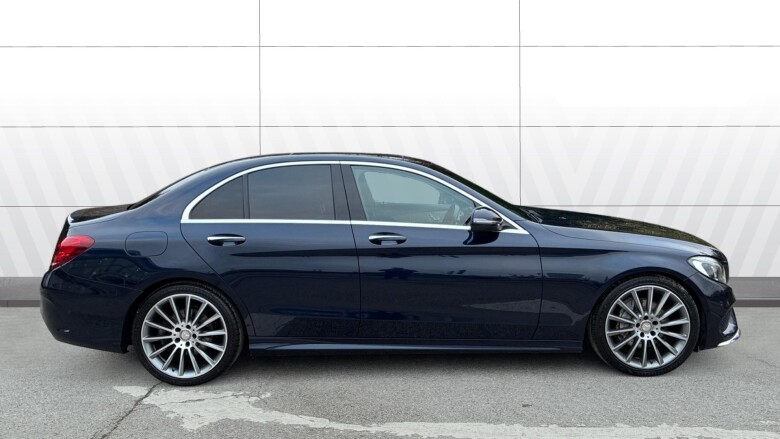 Mercedes-Benz C-Class C220d AMG Line Premium 4dr Auto Diesel Saloon